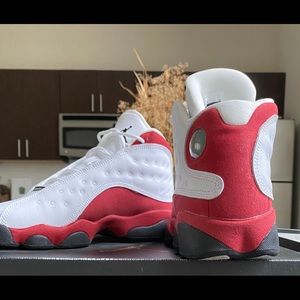 Jordan Retro 13